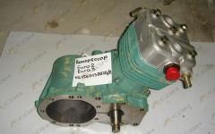 Компрессор одноцилиндровый (Euro 2/Euro 3) VG1560130070/2