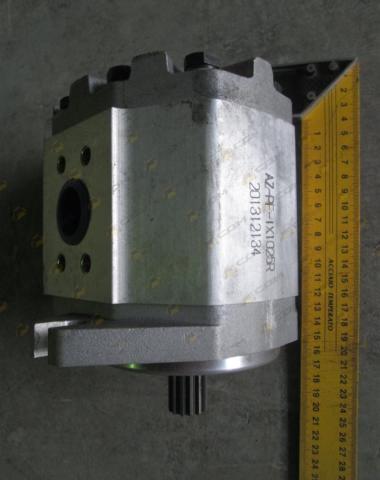 Насос гидравлический CDM520 AZ-PF-1X/025R